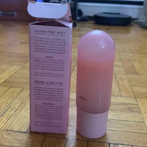 Glow Recipe Watermelon Glow Ultra-Fine Hydrating Mist - Picture 9 of 15